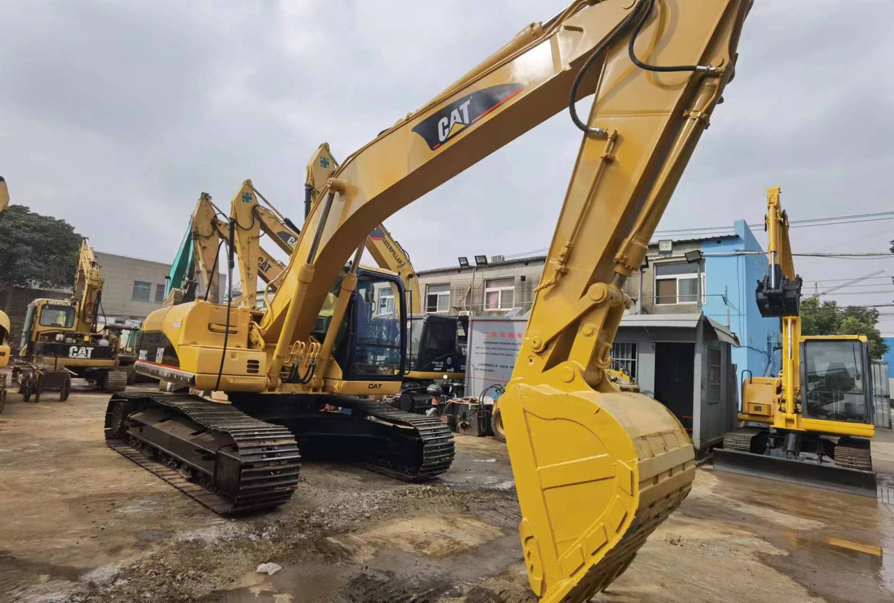 Caterpillar 320C 320CL 320BL Used Excavator CAT 320D 320D2 320GC 20 Ton Crawler Excavator - Escavatore cingolato: foto 3 Caterpillar 320C 320CL 320BL Used Excavator CAT 320D 320D2 320GC 20 Ton Crawler Excavator - Escavatore cingolato: foto 3
