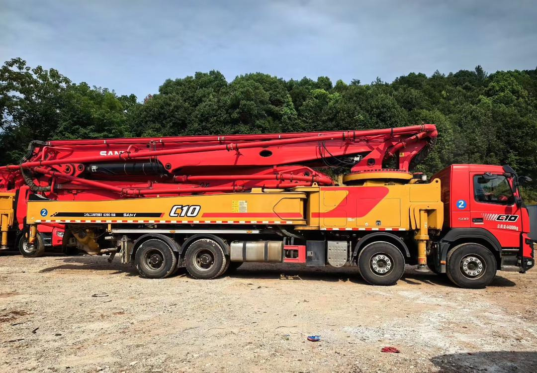 VOLVO 62 Meters Original Concrete Pump Truck Construction Machinery Cement Pumping Equipment Mounted Concrete Pump Truck for Sale - Pompa autocarrata: foto 4 VOLVO 62 Meters Original Concrete Pump Truck Construction Machinery Cement Pumping Equipment Mounted Concrete Pump Truck for Sale - Pompa autocarrata: foto 4