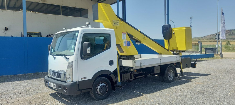 Nissan CABSTAR NT400 MOVEX TLR18 - Camion, Camion con gru: foto 3 Nissan CABSTAR NT400 MOVEX TLR18 - Camion, Camion con gru: foto 3