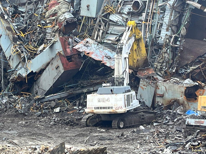 Liebherr R984C - Escavatore cingolato: foto 5 Liebherr R984C - Escavatore cingolato: foto 5