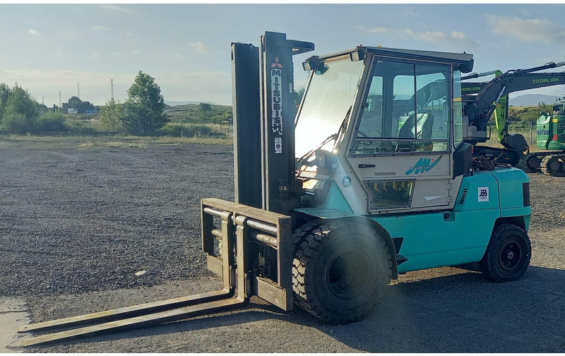 Mitsubishi FD50 - Carrello elevatore diesel: foto 4 Mitsubishi FD50 - Carrello elevatore diesel: foto 4