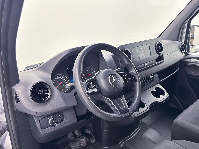 Mercedes-Benz Sprinter 314 2.2 CDI L2H2 Inrichting Navigatie Achteruitrijcamera Betimmering Cruise Control - Furgone chiuso: foto 5 Mercedes-Benz Sprinter 314 2.2 CDI L2H2 Inrichting Navigatie Achteruitrijcamera Betimmering Cruise Control - Furgone chiuso: foto 5