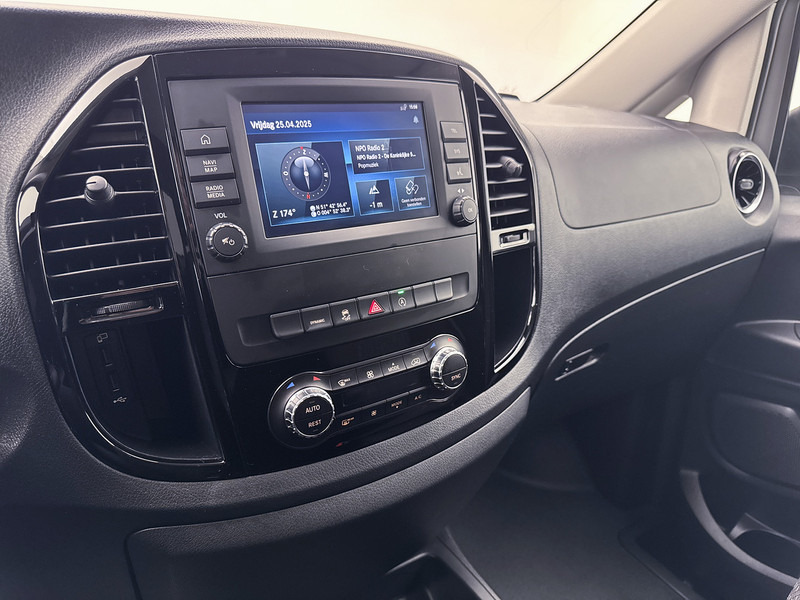 Mercedes-Benz Vito 114 CDI L2 Led koplampen Stoelverwarming Dubbele Schuifdeur Trekhaak Betimmering Cruise Control - Furgoncino: foto 5 Mercedes-Benz Vito 114 CDI L2 Led koplampen Stoelverwarming Dubbele Schuifdeur Trekhaak Betimmering Cruise Control - Furgoncino: foto 5