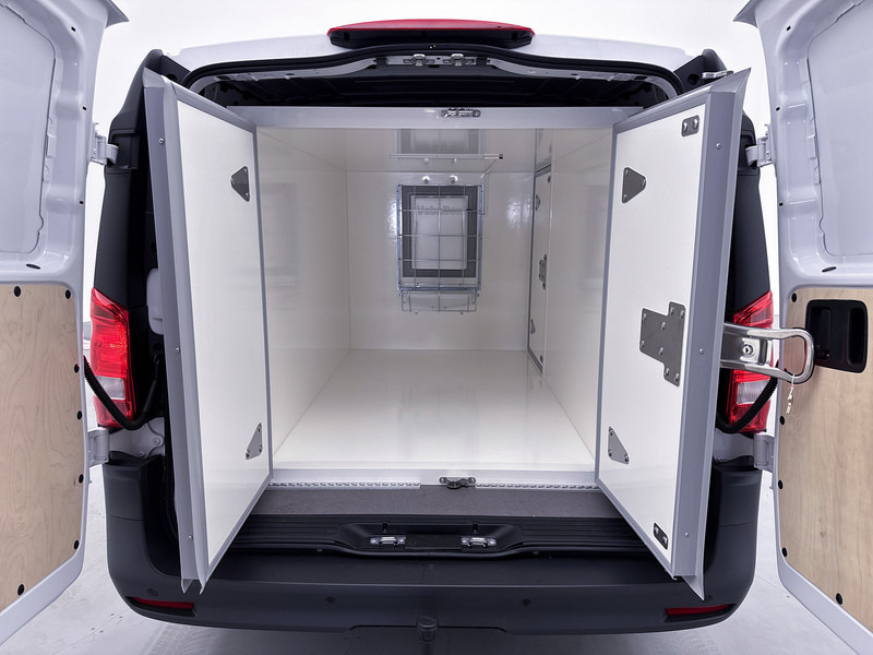 Mercedes-Benz Vito 116 CDI L2 Pro Vebabox koeling Trekhaak Multibeam LED Betimmering Achteruitrijcamera met Parkeersensoren - Furgone frigo: foto 4 Mercedes-Benz Vito 116 CDI L2 Pro Vebabox koeling Trekhaak Multibeam LED Betimmering Achteruitrijcamera met Parkeersensoren - Furgone frigo: foto 4