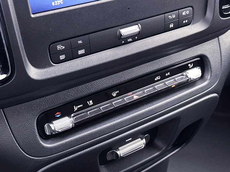 Furgone chiuso Mercedes-Benz Vito Vito 116 Lang Trekhaak LED Achteruitrijcamera Betimmering Cruise Control: foto 9