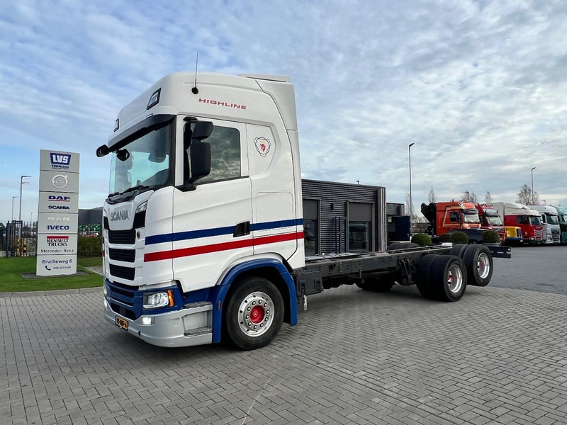 Scania S450 6x2 chassis cabine Retarder / Alcoa / Standclima / 715cm - Autocarro telaio: foto 1 Scania S450 6x2 chassis cabine Retarder / Alcoa / Standclima / 715cm - Autocarro telaio: foto 1