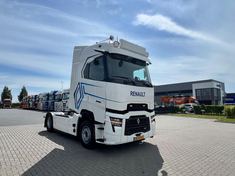 Renault T480 T-HIGH 4x2 Trekker Standclima / 2x Tank / New - Trattore stradale: foto 3 Renault T480 T-HIGH 4x2 Trekker Standclima / 2x Tank / New - Trattore stradale: foto 3