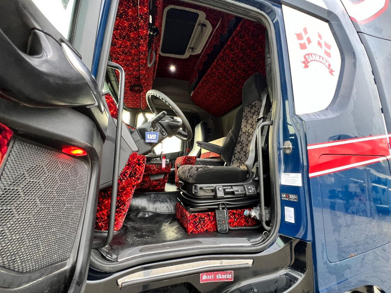 Trattore stradale Scania R520 V8 6x2 Trekker WB 295 / Hydraulic / Full Air / Double Boogie: foto 13 Trattore stradale Scania R520 V8 6x2 Trekker WB 295 / Hydraulic / Full Air / Double Boogie: foto 13