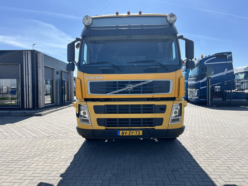 Volvo FM480 6X2 containersysteem Volvo FM480 6x2 / NCH systeem - Camion con sistema di cavi: foto 2 Volvo FM480 6X2 containersysteem Volvo FM480 6x2 / NCH systeem - Camion con sistema di cavi: foto 2