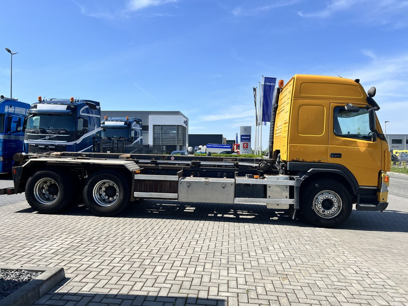Volvo FM480 6X2 containersysteem Volvo FM480 6x2 / NCH systeem - Camion con sistema di cavi: foto 4 Volvo FM480 6X2 containersysteem Volvo FM480 6x2 / NCH systeem - Camion con sistema di cavi: foto 4