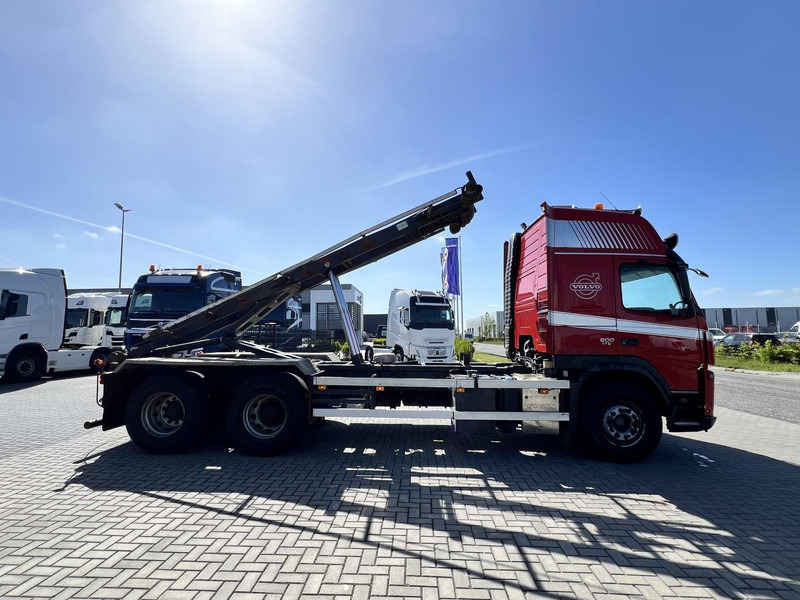 Volvo FM500 6x2 Containersysteem Globetrotter XL - Camion con sistema di cavi: foto 4 Volvo FM500 6x2 Containersysteem Globetrotter XL - Camion con sistema di cavi: foto 4