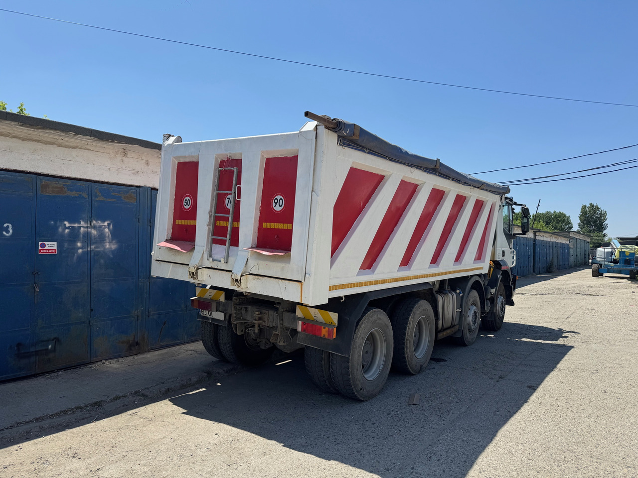 IVECO EuroTrakker 410 2009 Euro 4 Cursor 13 Klima : Sasiu GROS , Multi - Camion: foto 2 IVECO EuroTrakker 410 2009 Euro 4 Cursor 13 Klima : Sasiu GROS , Multi - Camion: foto 2