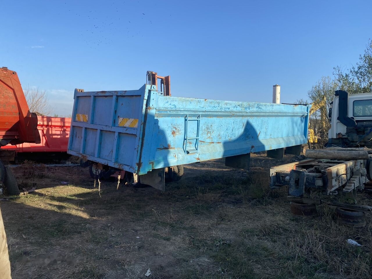 Hyva bena originala DAF 8x4 cu semisasiu si cilindru basculare - Cassone ribaltabile: foto 3 Hyva bena originala DAF 8x4 cu semisasiu si cilindru basculare - Cassone ribaltabile: foto 3