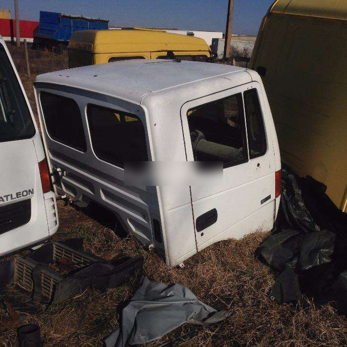 Nissan ATLEON - Cabina per Camion: foto 5 Nissan ATLEON - Cabina per Camion: foto 5