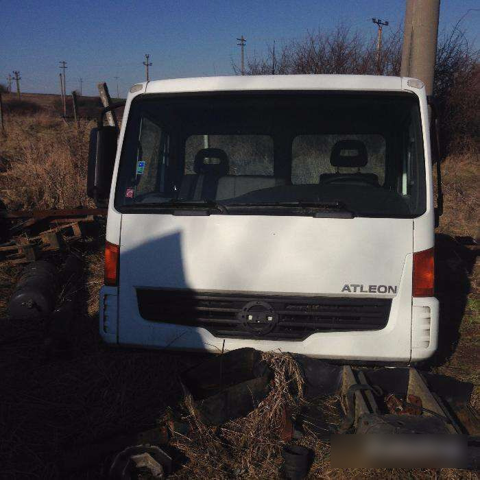 Nissan ATLEON - Cabina per Camion: foto 4 Nissan ATLEON - Cabina per Camion: foto 4