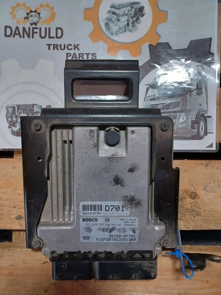 Bosch 0281030382 for car - ECU per Autovettura: foto 1 Bosch 0281030382 for car - ECU per Autovettura: foto 1
