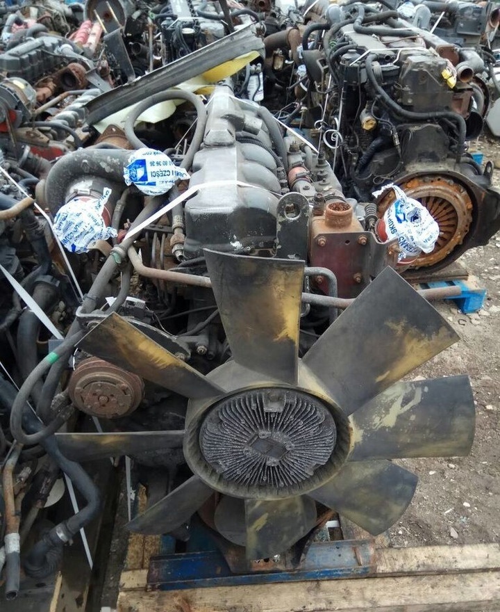 Renault MACK 430 Renault MAGNUM - Motore per Camion: foto 2 Renault MACK 430 Renault MAGNUM - Motore per Camion: foto 2