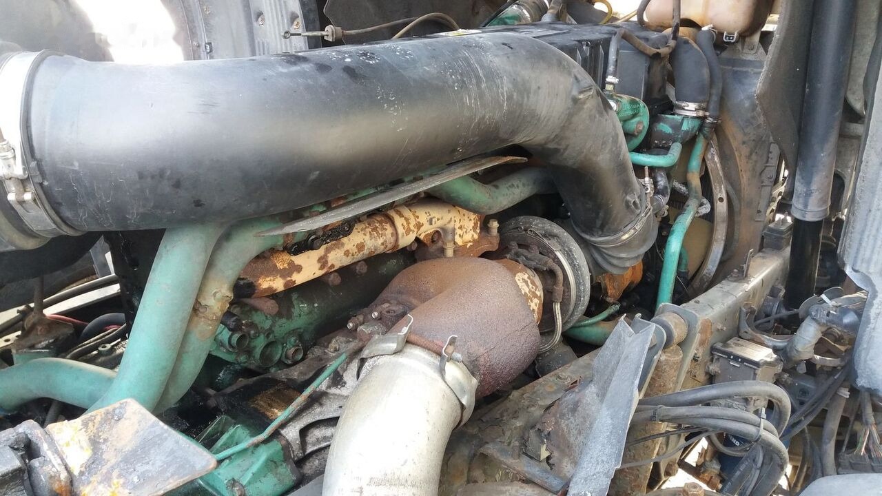 Volvo D12D 460 Volvo FH 12 - Motore per Camion: foto 2 Volvo D12D 460 Volvo FH 12 - Motore per Camion: foto 2