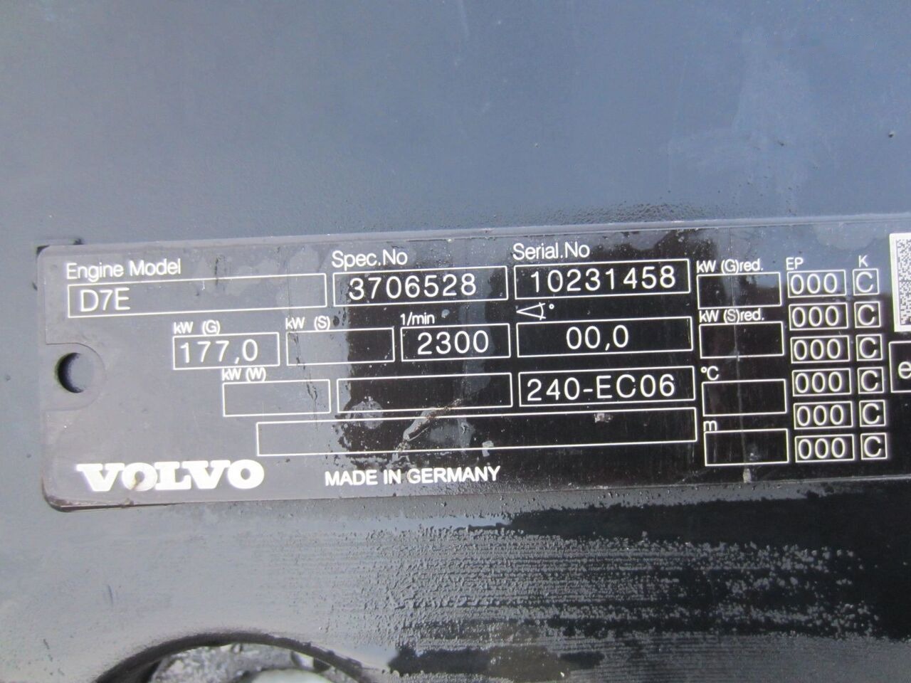 Volvo D7E 240 Volvo FL - Motore per Camion: foto 4 Volvo D7E 240 Volvo FL - Motore per Camion: foto 4