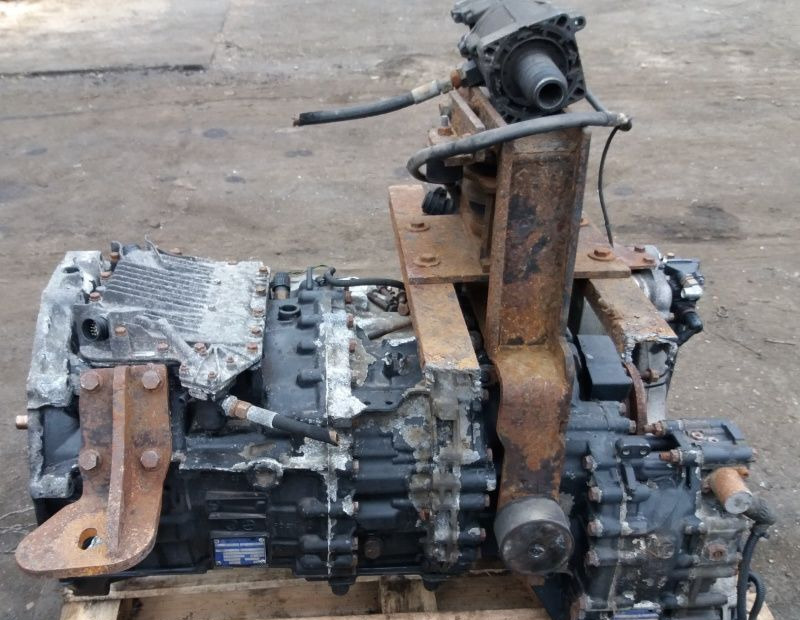 ZF 10AS2310B - Cambio per Camion: foto 1 ZF 10AS2310B - Cambio per Camion: foto 1
