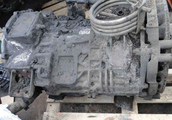 ZF S6-85 1310050063 - Cambio per Camion: foto 3 ZF S6-85 1310050063 - Cambio per Camion: foto 3