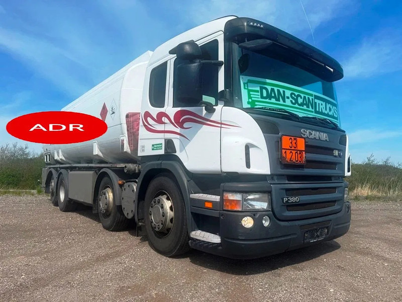 Scania P380 P380 8x2*6 .ADR/FL . 24200 L Tank - Air / Air suspension. - Camion cisterna: foto 2 Scania P380 P380 8x2*6 .ADR/FL . 24200 L Tank - Air / Air suspension. - Camion cisterna: foto 2