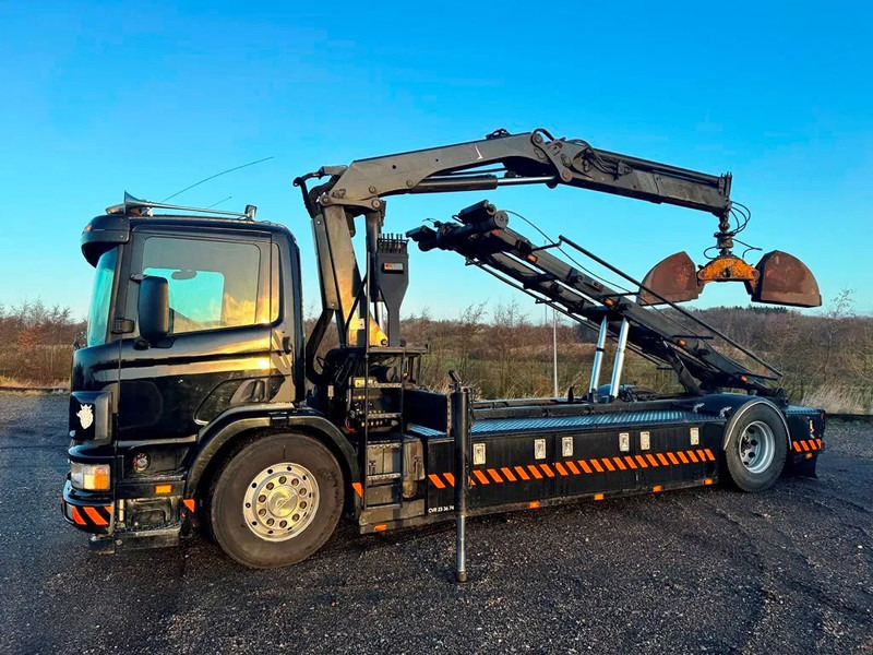 Scania P94-260 Palfinger crane PK 15002. rotor and hydr. for grabbe. - Camion con sistema di cavi: foto 5 Scania P94-260 Palfinger crane PK 15002. rotor and hydr. for grabbe. - Camion con sistema di cavi: foto 5