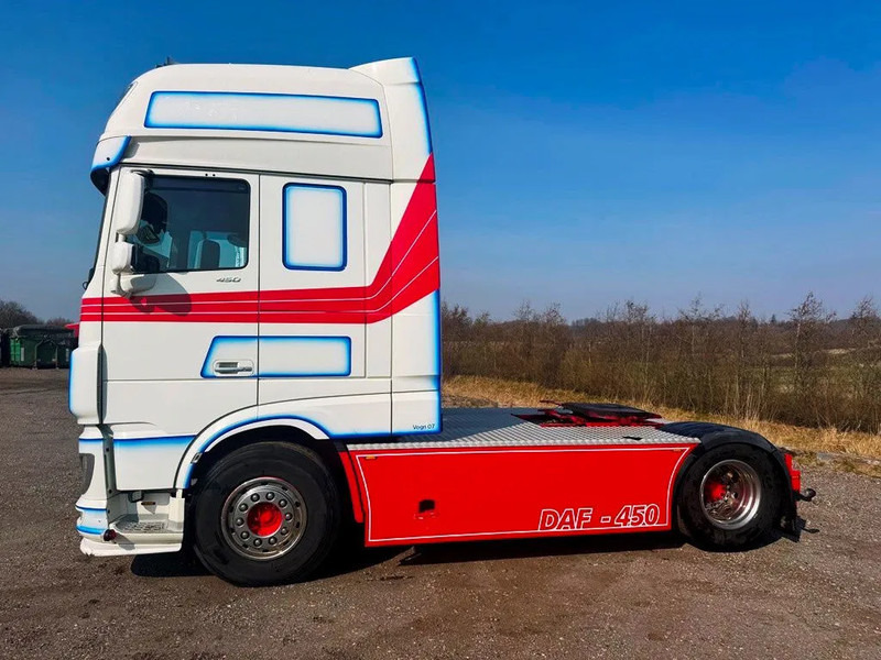 DAF XF 450 DAF XF 450 Special Interior. 706000 km. Euro 6 - Trattore stradale: foto 4 DAF XF 450 DAF XF 450 Special Interior. 706000 km. Euro 6 - Trattore stradale: foto 4
