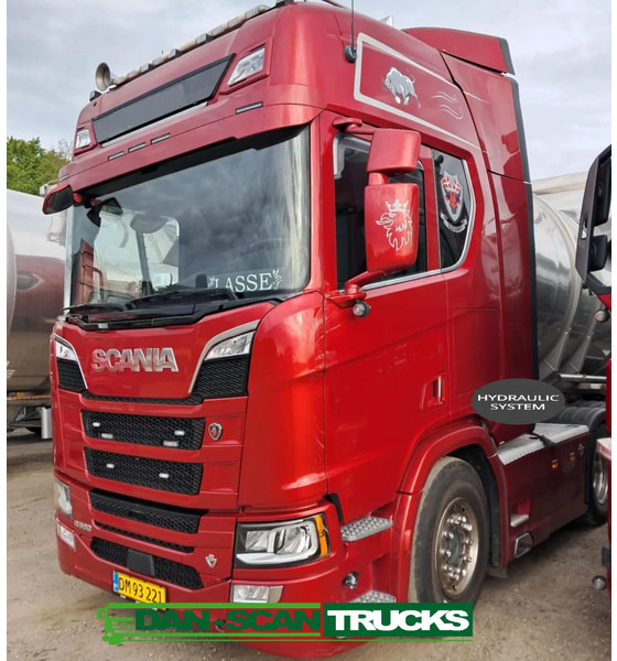 Scania R590 V8 NGS Rear steering 6x2*4. Air / Air suspension. Hydr. system - Trattore stradale: foto 3 Scania R590 V8 NGS Rear steering 6x2*4. Air / Air suspension. Hydr. system - Trattore stradale: foto 3
