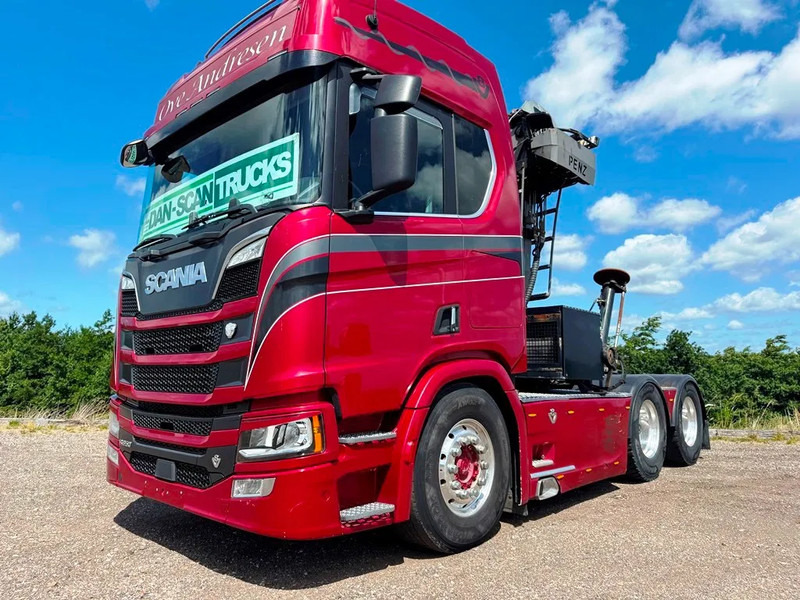 Scania R650 V8 NGS Special Interior. Crane on looks . 6x4 - Trattore stradale: foto 1 Scania R650 V8 NGS Special Interior. Crane on looks . 6x4 - Trattore stradale: foto 1