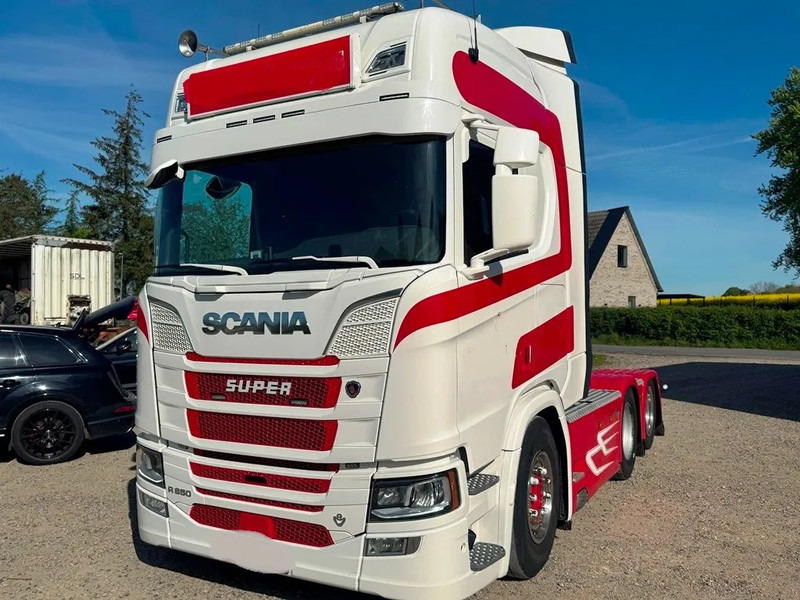 Scania R650 V8 NGS Special interior. Air / Air suspension. hydr. system. Opticruise / Retarder. - Trattore stradale: foto 4 Scania R650 V8 NGS Special interior. Air / Air suspension. hydr. system. Opticruise / Retarder. - Trattore stradale: foto 4