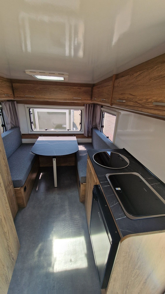 N-LAZUR Niewiadów Nowa Przyczepa Kempingowa dla 4 osób z Łazienką - Caravan: foto 1 N-LAZUR Niewiadów Nowa Przyczepa Kempingowa dla 4 osób z Łazienką - Caravan: foto 1