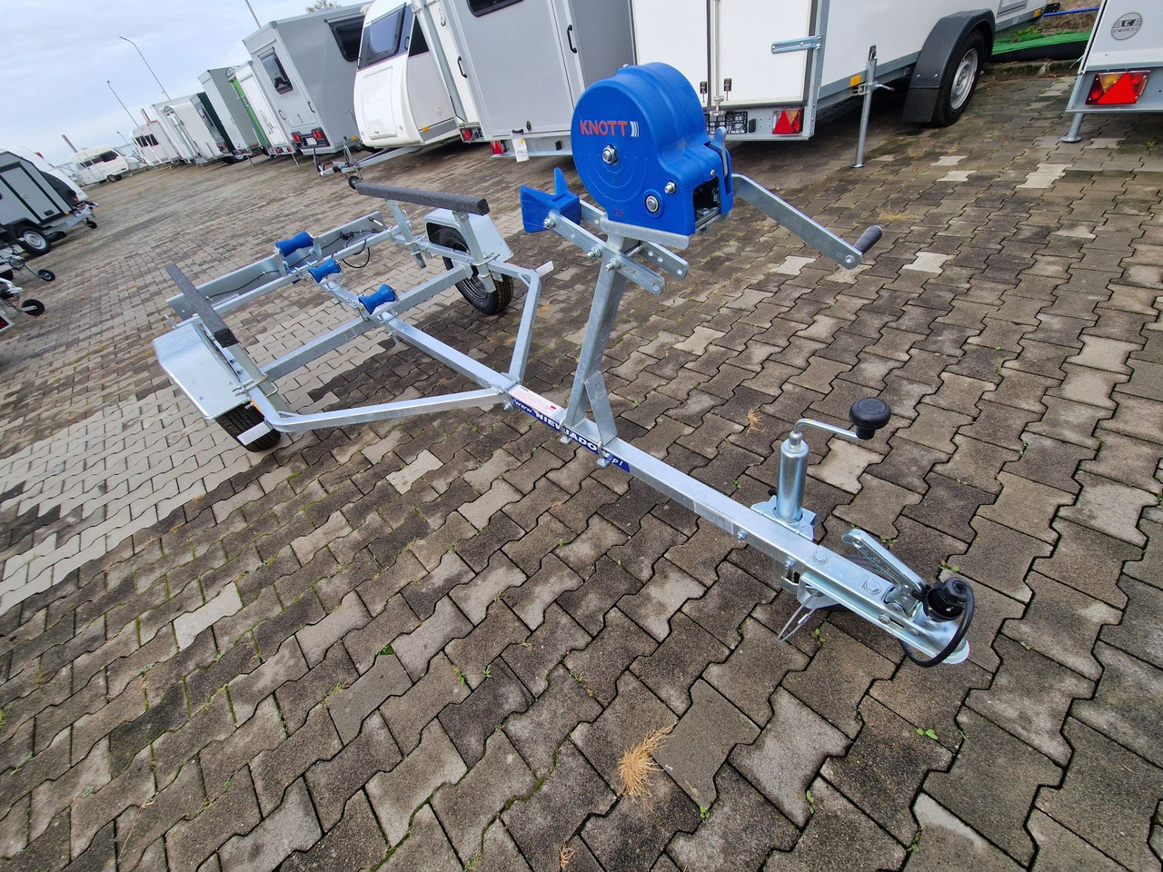 Nowa Przyczepa Podłodziowa ponton łódź 350 - 550cm Niewiadów P400 P415 - Rimorchio trasporto automezzi: foto 5 Nowa Przyczepa Podłodziowa ponton łódź 350 - 550cm Niewiadów P400 P415 - Rimorchio trasporto automezzi: foto 5
