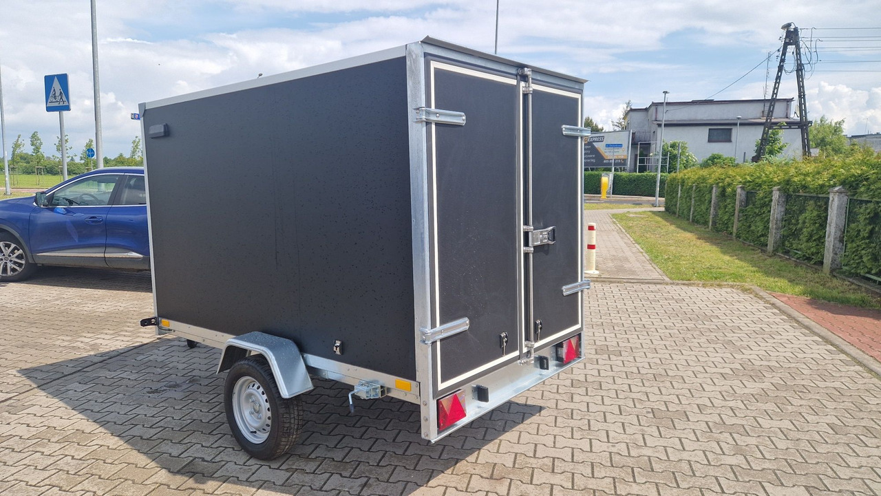 Przyczepa Kontener Furgon Zamykana 250/ 150 /150 - Rimorchio per auto: foto 4 Przyczepa Kontener Furgon Zamykana 250/ 150 /150 - Rimorchio per auto: foto 4