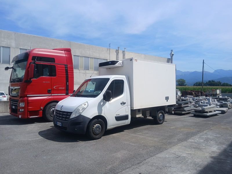Renault Master - 2014 - 295.000 km frigo - Furgone box: foto 2 Renault Master - 2014 - 295.000 km frigo - Furgone box: foto 2