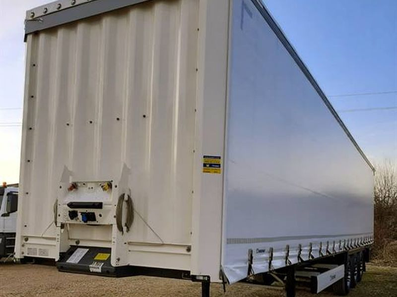 SEMIRIMORCHIO KRONE CENTINATO ALLA FRANCESE semirimorchio - Semirimorchio centinato: foto 2 SEMIRIMORCHIO KRONE CENTINATO ALLA FRANCESE semirimorchio - Semirimorchio centinato: foto 2