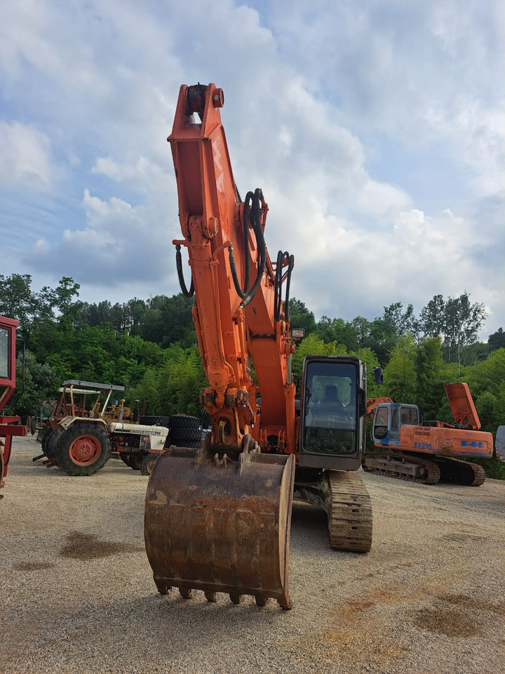 HITACHI HITACHI240 - Escavatore: foto 4 HITACHI HITACHI240 - Escavatore: foto 4