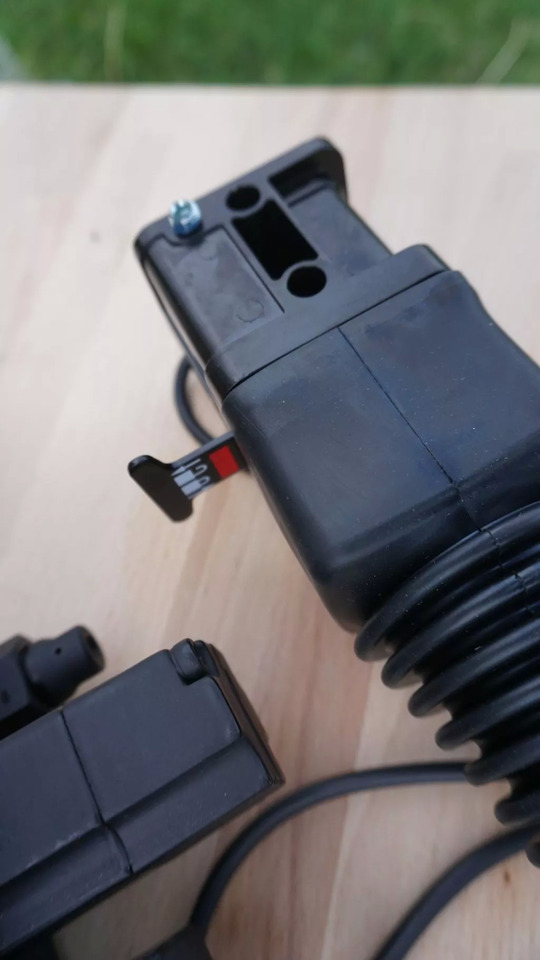 Caricatore frontale per trattori per Camion Front loader valve with Load Sensing LS valve 4 function Joystick 90 l/min 24 gp Case IH: foto 6