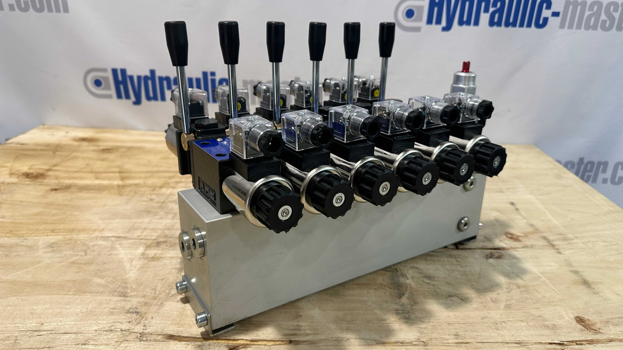 Macchina da cantiere Proportional Valve Cetop valve 6 functions 16GPM 60 l/min + Scanreco G2B Radio Remote and manual operation: foto 12