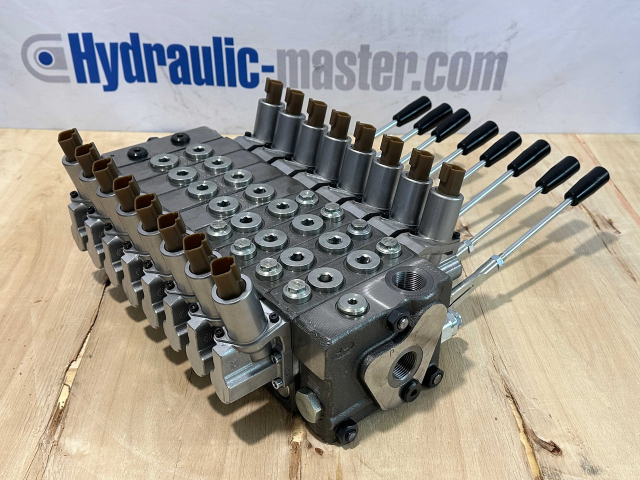 Rimorchio forestale nuovo Set Scanreco RC400 with Walvoil DPX100 Liebherr, Demag, Grove, Tadano: foto 8 Rimorchio forestale nuovo Set Scanreco RC400 with Walvoil DPX100 Liebherr, Demag, Grove, Tadano: foto 8