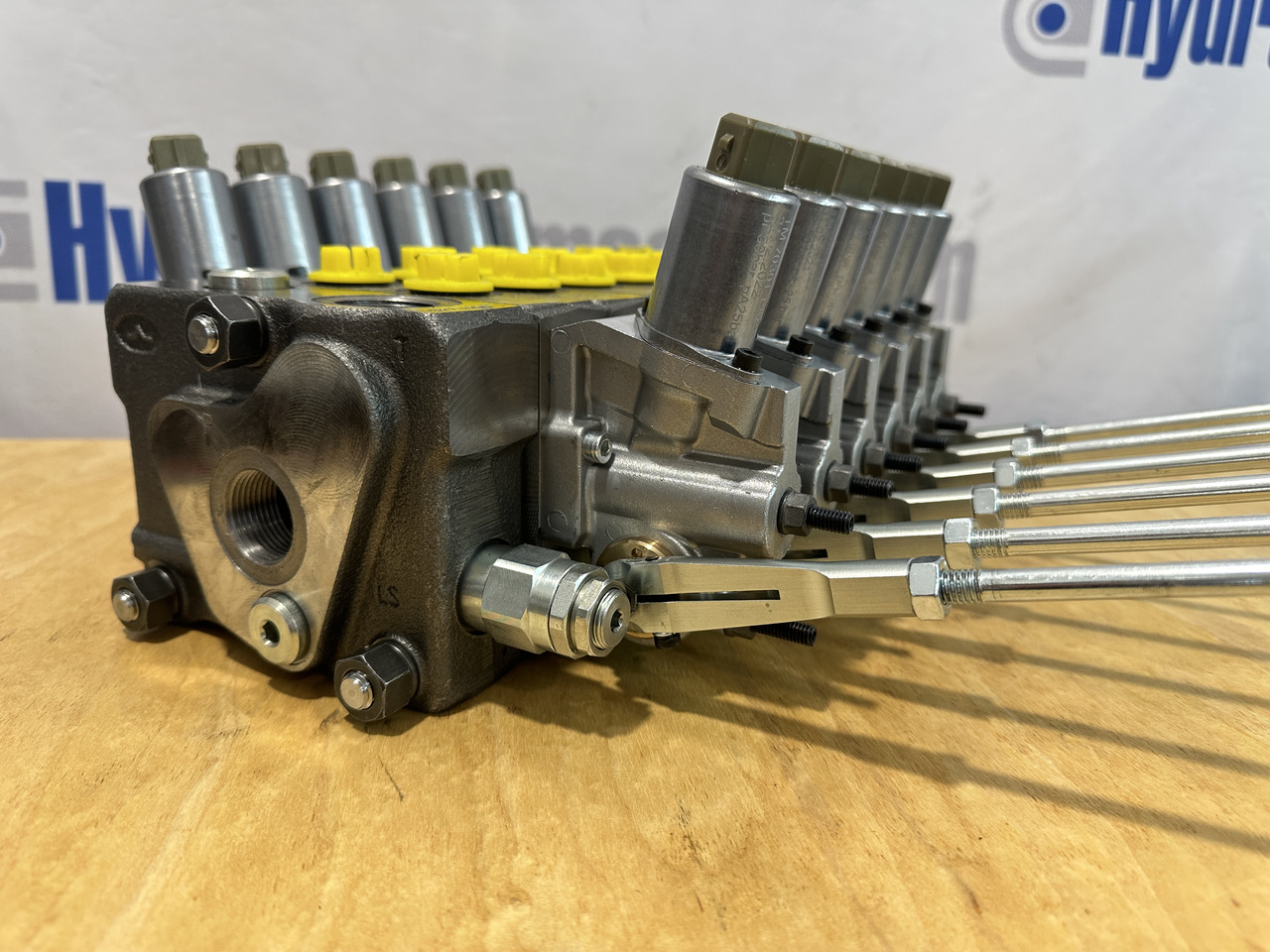 Valve Walvoil DPX100 Epsilon, Palift, Fassi, Palfinger - Rimorchio forestale: foto 2 Valve Walvoil DPX100 Epsilon, Palift, Fassi, Palfinger - Rimorchio forestale: foto 2