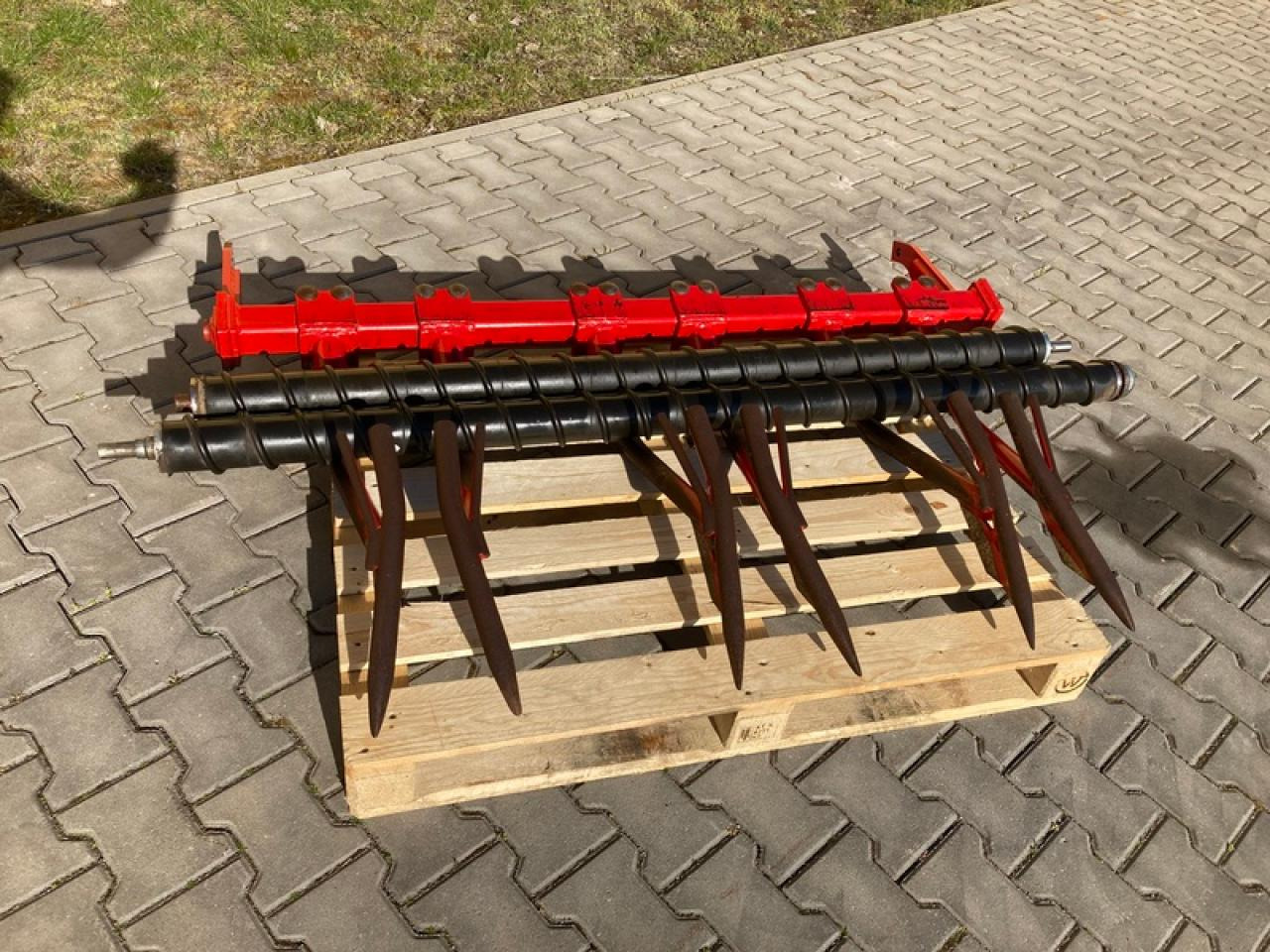 Grimme MÖHRENAUFNAHME EVO 280 - Scava raccogli patate: foto 2 Grimme MÖHRENAUFNAHME EVO 280 - Scava raccogli patate: foto 2