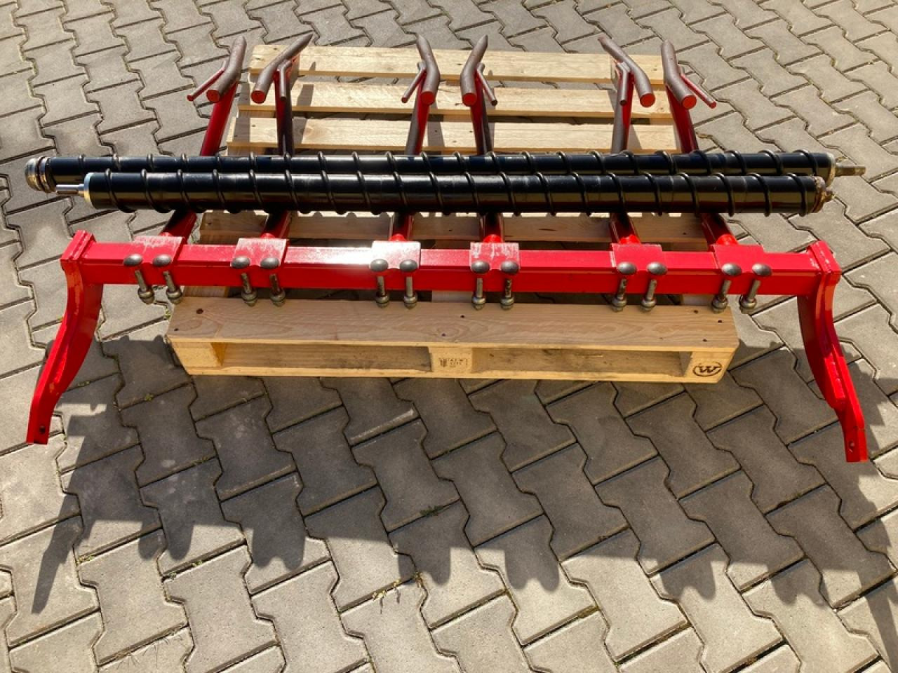 Grimme MÖHRENAUFNAHME EVO 280 - Scava raccogli patate: foto 5 Grimme MÖHRENAUFNAHME EVO 280 - Scava raccogli patate: foto 5