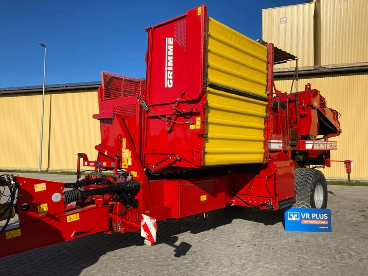 Grimme SE 150-60 NB XXL - Scava raccogli patate: foto 1 Grimme SE 150-60 NB XXL - Scava raccogli patate: foto 1