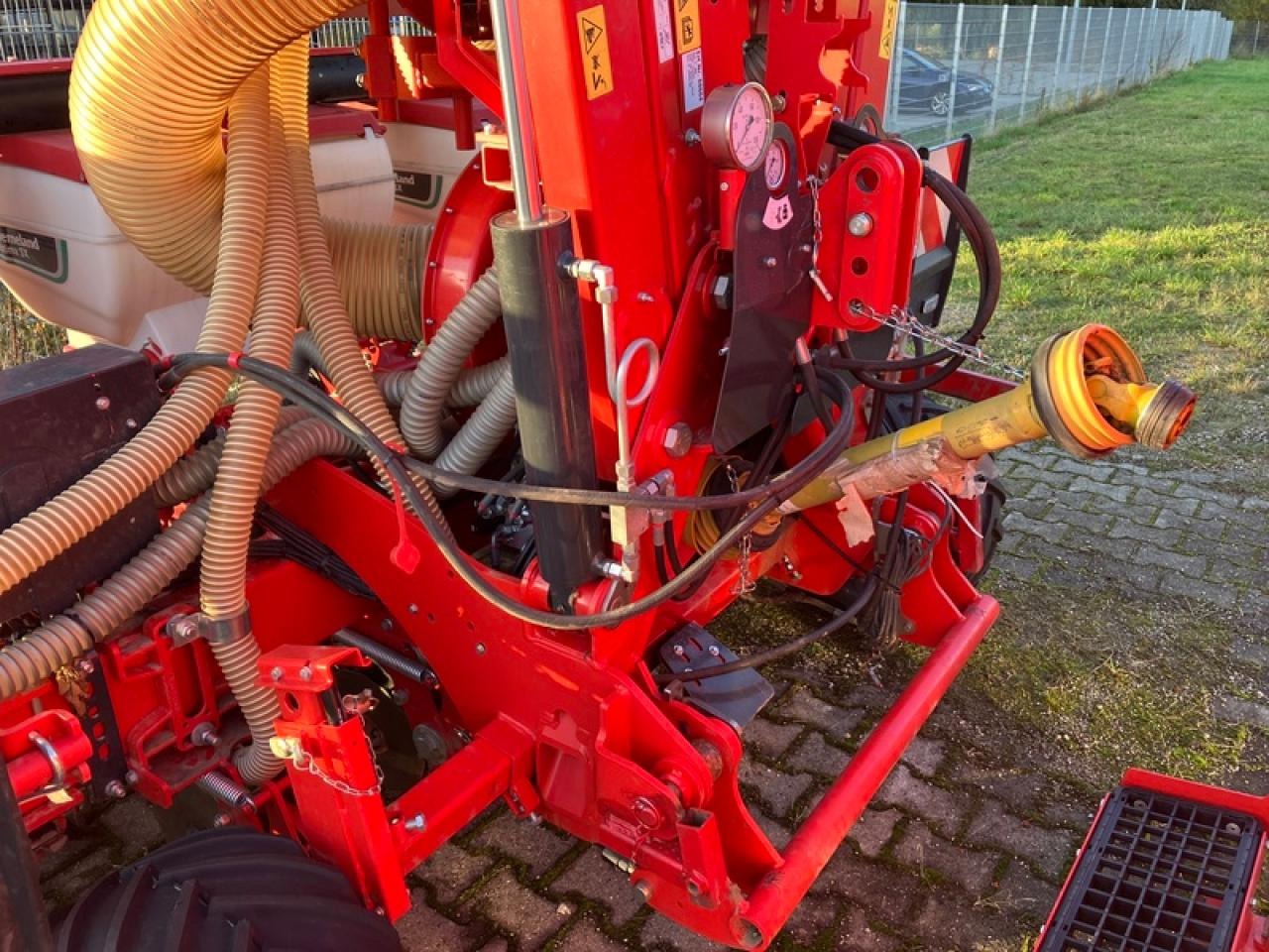 Kverneland OPTIMA 12 SX + FRONTTANK//GEOSEED - Seminatrice di precisione: foto 5 Kverneland OPTIMA 12 SX + FRONTTANK//GEOSEED - Seminatrice di precisione: foto 5