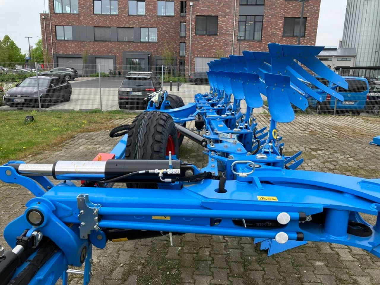 Lemken DIAMANT 16 V OFF+ONLAND - Aratro: foto 3 Lemken DIAMANT 16 V OFF+ONLAND - Aratro: foto 3