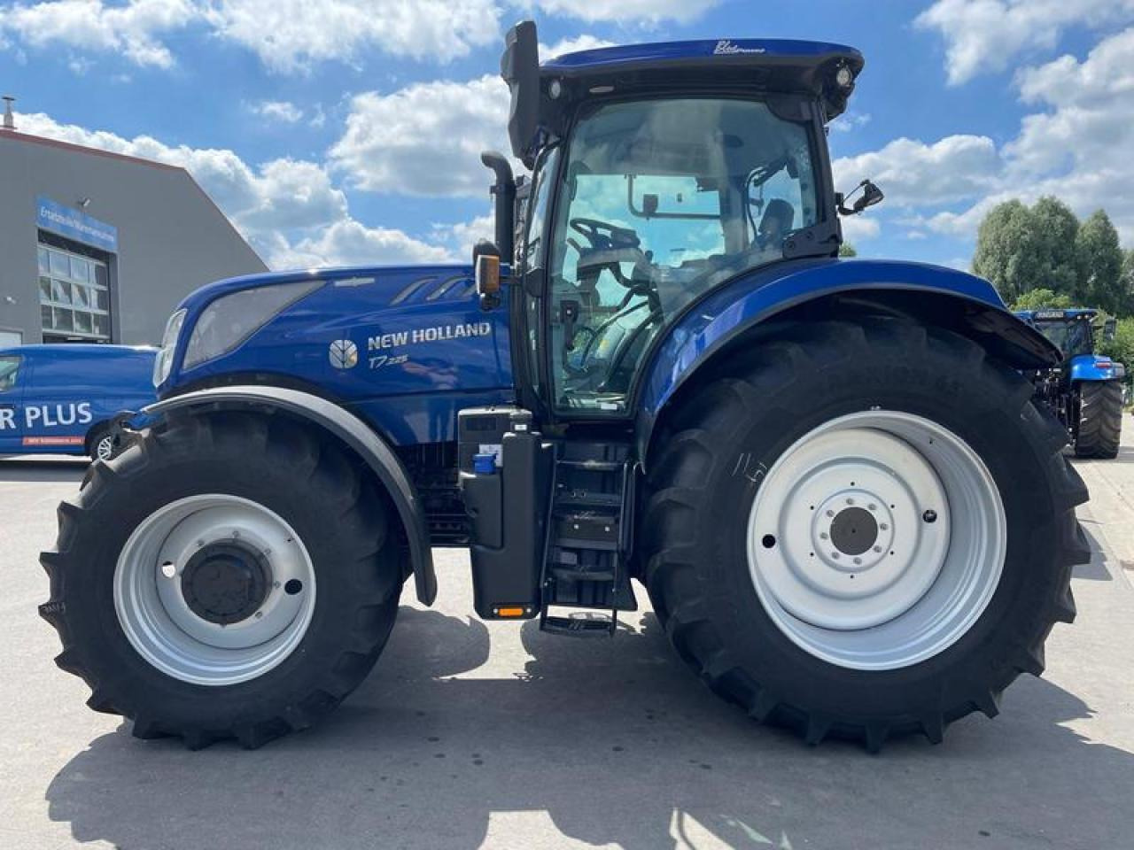 New Holland T 7.225 - Trattore: foto 2 New Holland T 7.225 - Trattore: foto 2