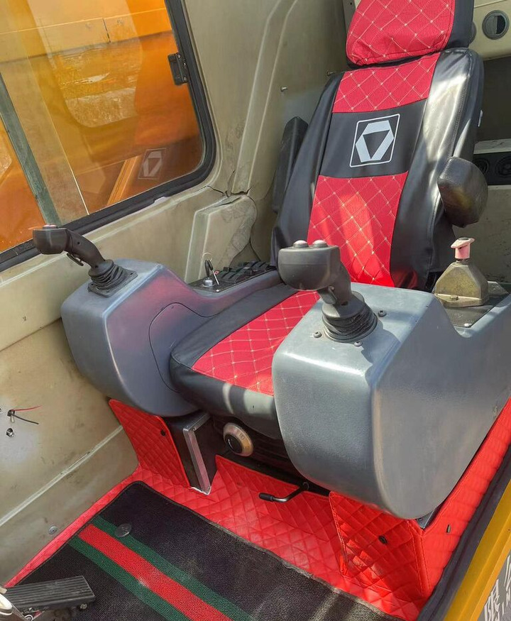 XCMG QY100K QY100K-II QY90K 100T 100ton 90 80 70 50 - Autogru: foto 5 XCMG QY100K QY100K-II QY90K 100T 100ton 90 80 70 50 - Autogru: foto 5