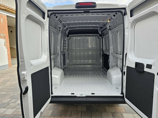 Furgone chiuso FIAT Ducato 35 MAXI 180 Serie10-9.2 Modell 2025 L2H2: foto 16