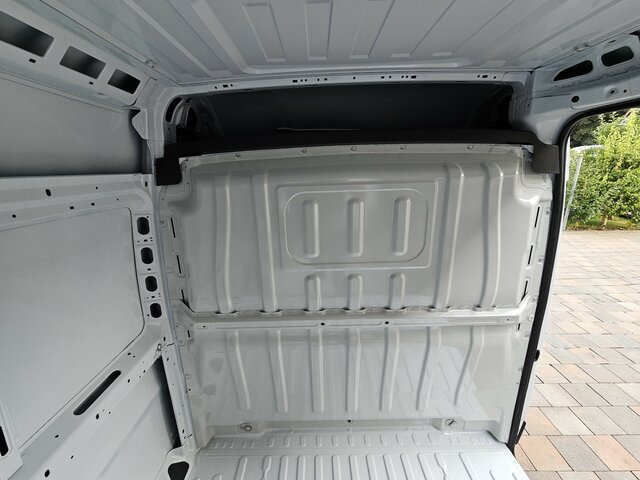 Furgone chiuso FIAT Ducato 35 MAXI 180 Serie10-9.2 Modell 2025 L2H2: foto 22